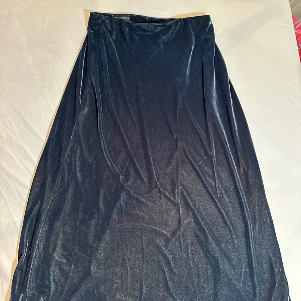 Zara Midnight Blue Maxi Skirt - Picture 2 of 5